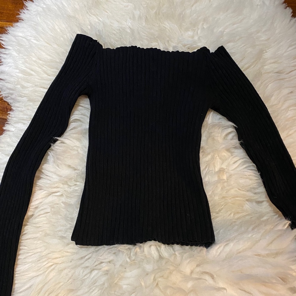Frankie Phoenix - Black Off Shoulder Top